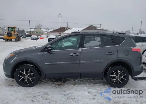 2017 Toyota Rav4 Se из США, поврежденный, VIN 2T3JFREV2HW663346